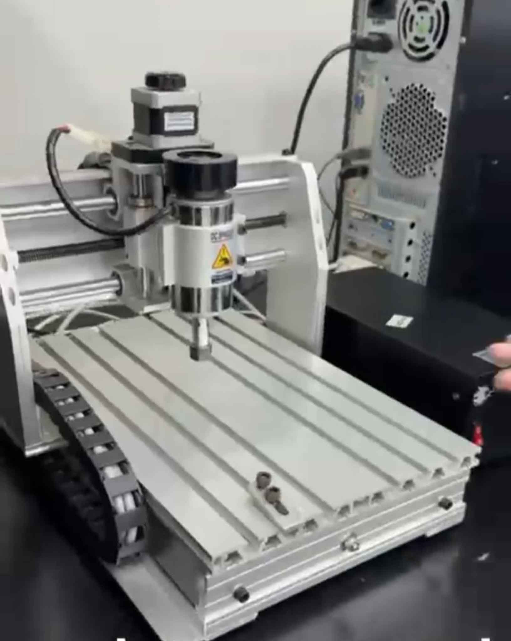 Secretário de Educação visita Univag para conhecer inovações e tecnologias