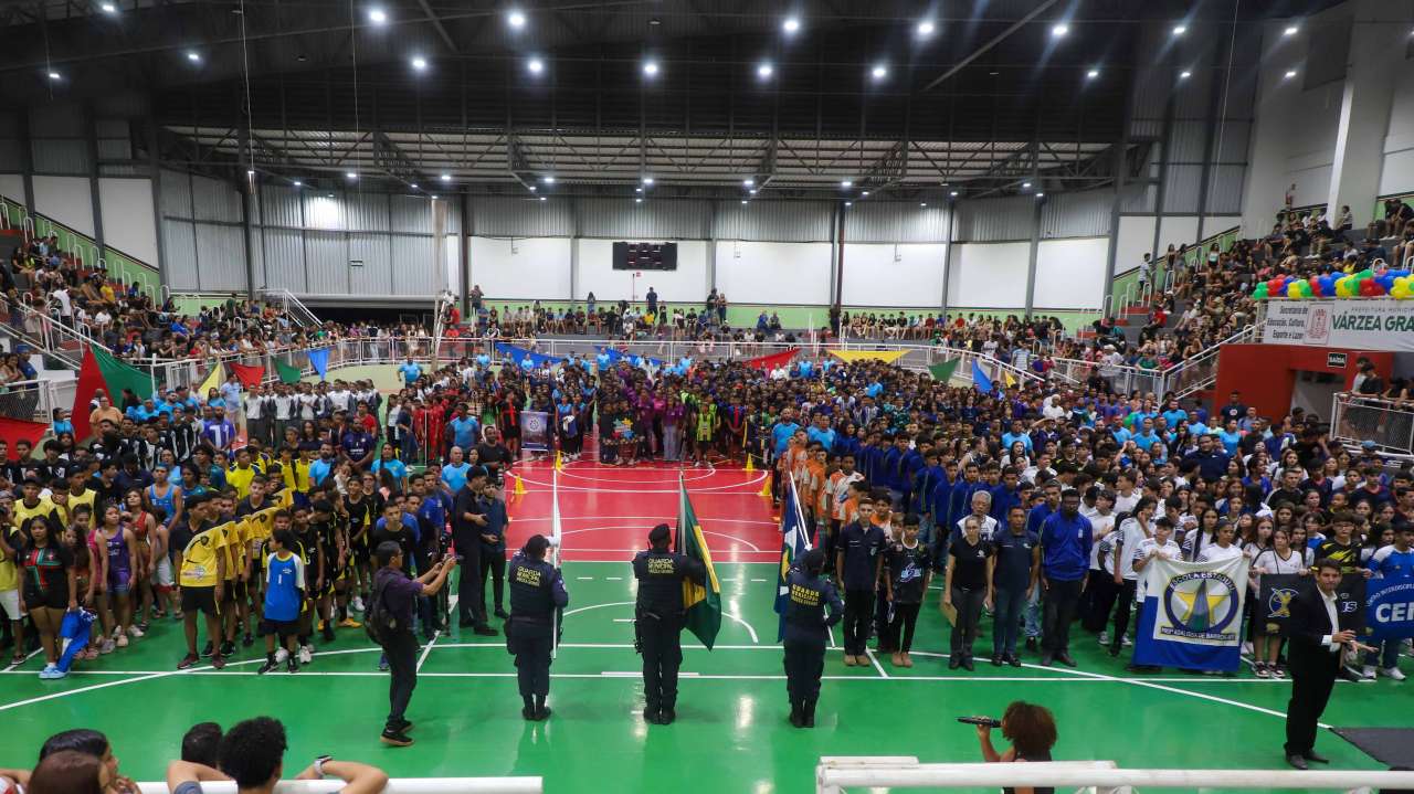 Educação de Várzea Grande abre Calendário Esportivo de 2026 em evento no Fiotão