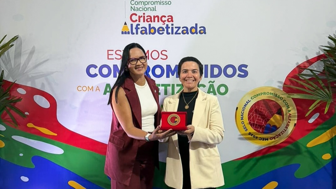 Várzea Grande recebe Selo Ouro de Alfabetização pelo 2º ano consecutivo