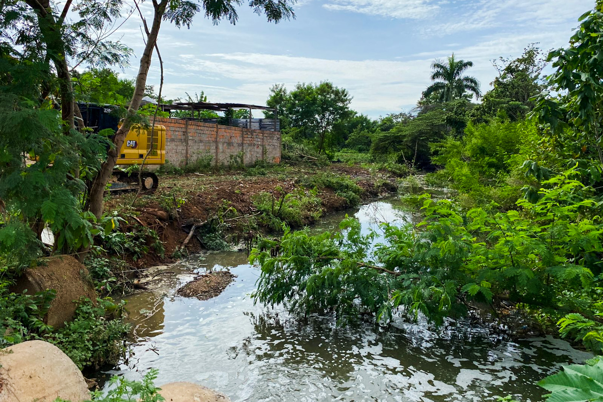 Prefeitura de Várzea Grande inicia obras de drenagem na Rua Mariano de Campos Maia, no bairro Alameda