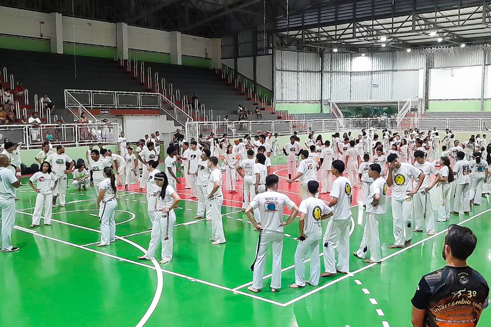 1º Encontro de Capoeira reúne 500 participantes e fortalece cultura e inclusão em Várzea Grande